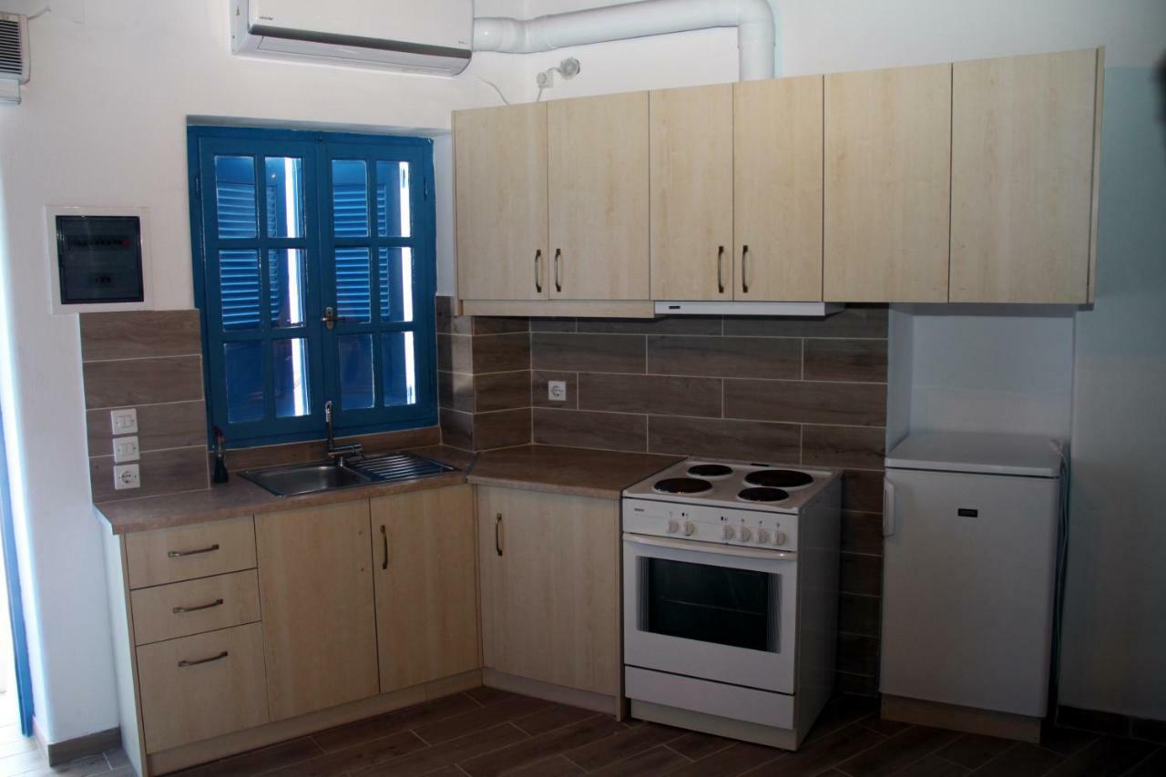 Alexandra House Villa กิโมลอส ภายนอก รูปภาพ
